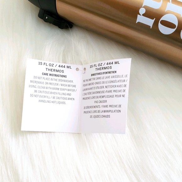 PINK VICTORIA'S SECRET THERM0S💕 - Picture 4 of 6